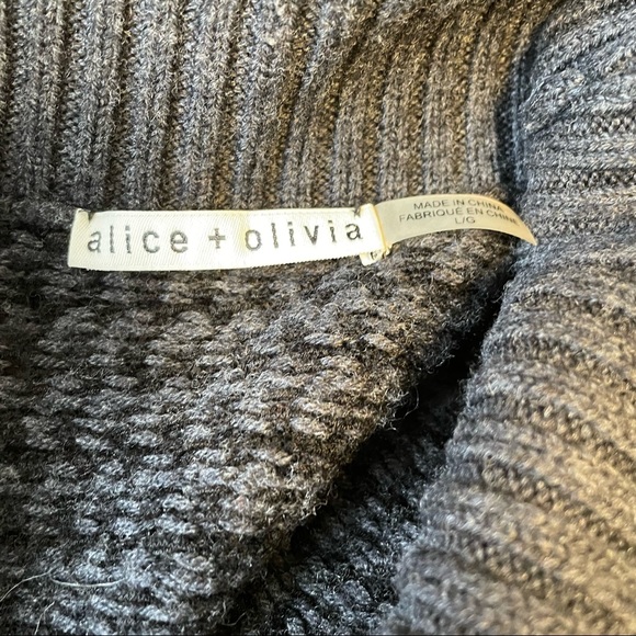 Alice + Olivia wool poncho - Picture 6 of 6